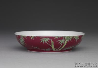 图片[3]-Dish with bamboo in red ground of falangcai painted enamels, Qing dynasty, Yongzheng reign 1723-1735-China Archive